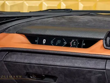 Lamborghini Revuelto   CARBON   PASSANGER DISPLAY