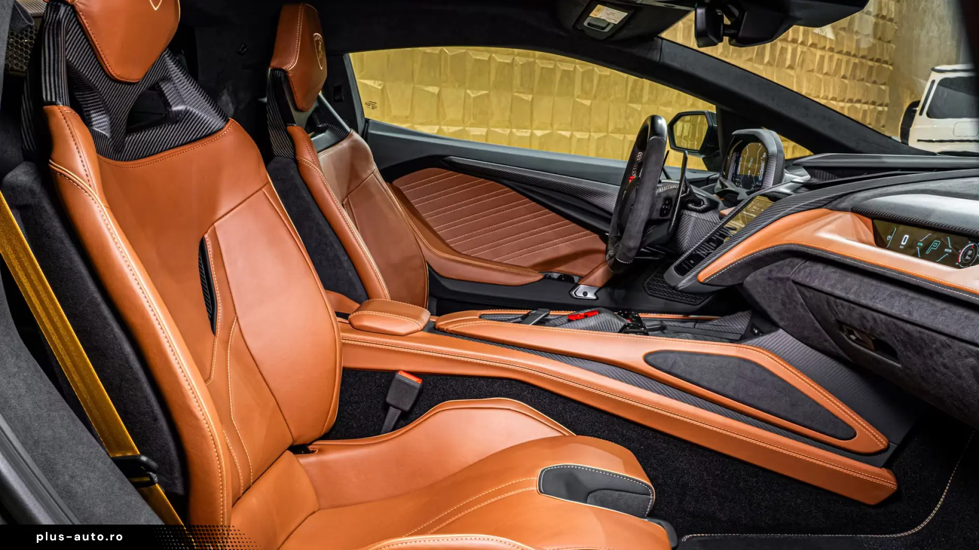 Lamborghini Revuelto   CARBON   PASSANGER DISPLAY