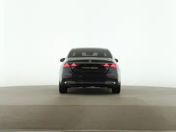 MERCEDES-BENZ E 220 d Avantgarde HUD Burmester 4D Memory 360