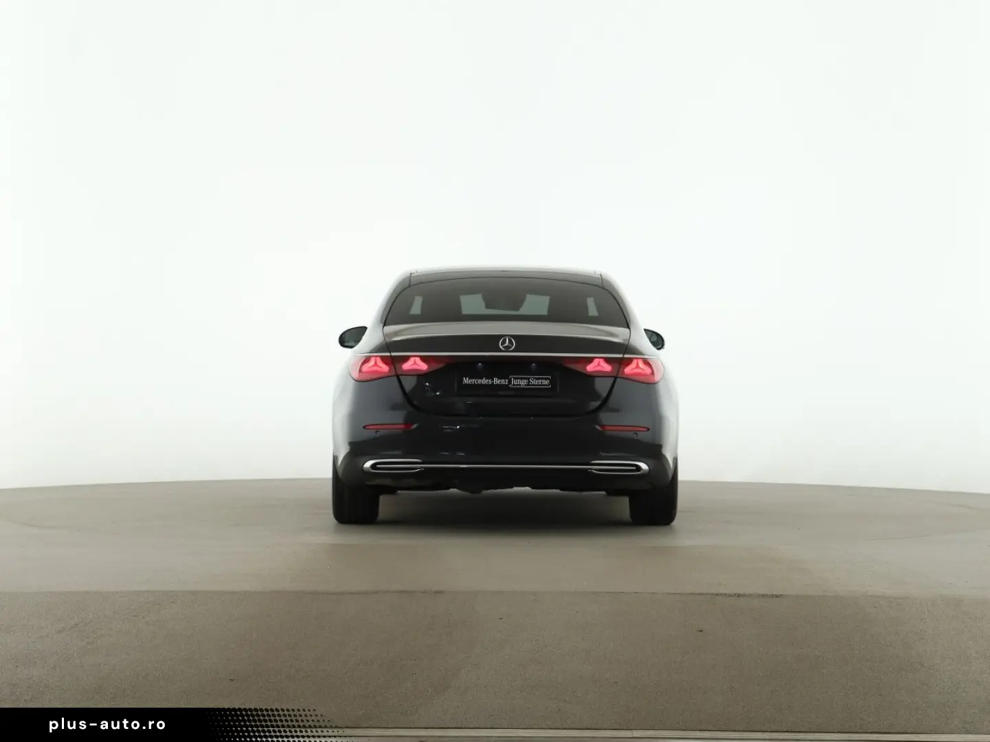 MERCEDES-BENZ E 220 d Avantgarde HUD Burmester 4D Memory 360