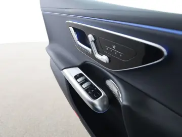 MERCEDES-BENZ E 220 d Avantgarde HUD Burmester 4D Memory 360