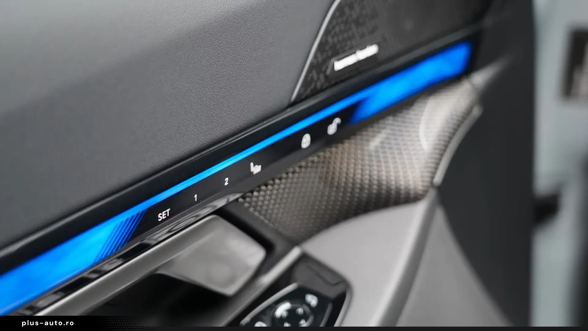 BMW 520d xDrive M Sport ICONIC CARBON   Finanțare Leasing