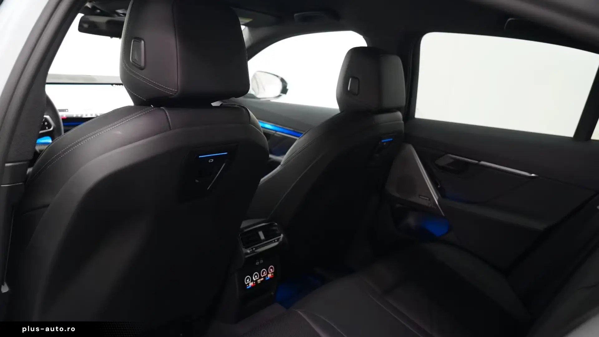 BMW 520d xDrive M Sport ICONIC CARBON   Finanțare Leasing