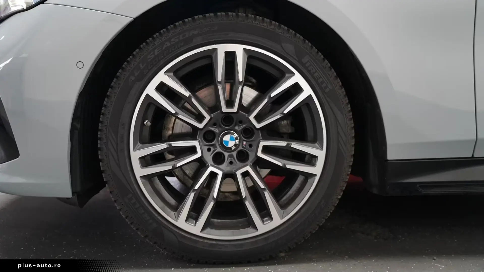 BMW 520d xDrive M Sport ICONIC CARBON   Finanțare Leasing