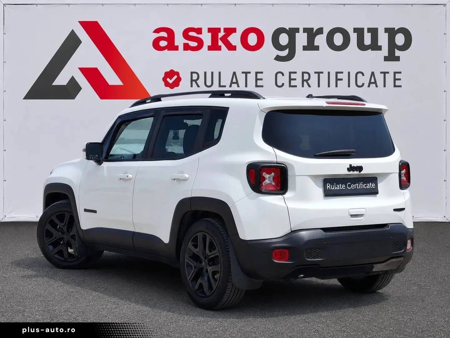 Jeep Renegade 1.6 M-Jet 4x2 Night Eagle