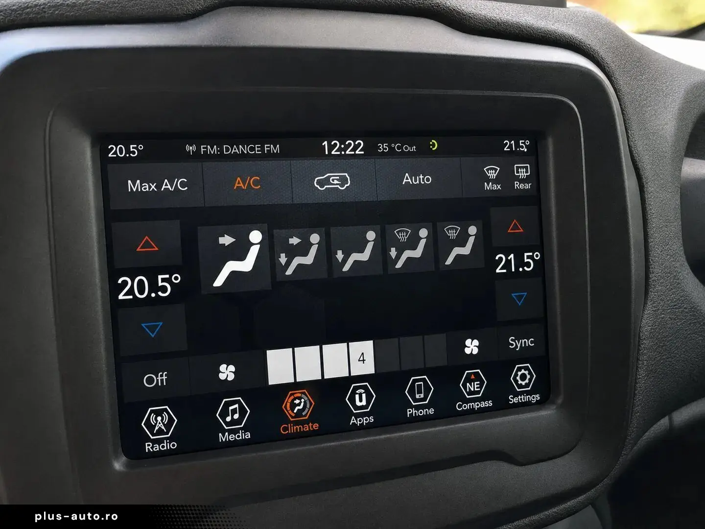 Jeep Renegade 1.6 M-Jet 4x2 Night Eagle