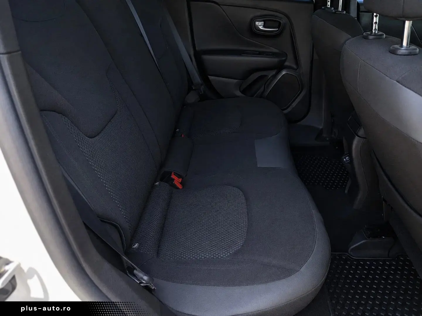 Jeep Renegade 1.6 M-Jet 4x2 Night Eagle