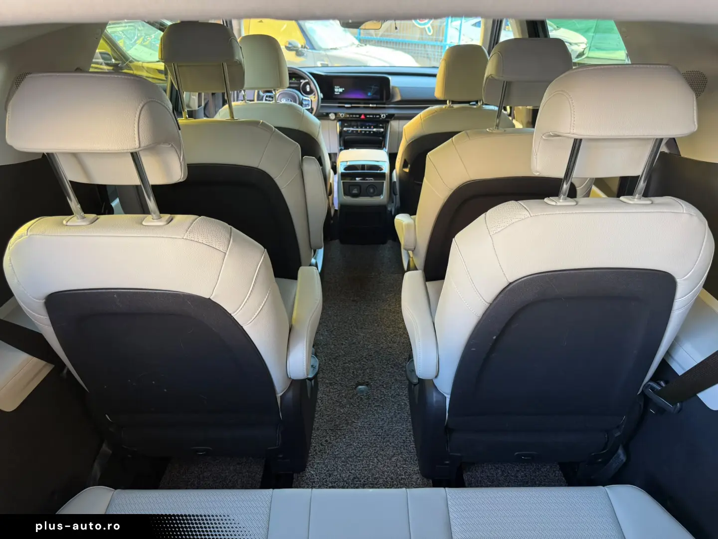 Kia Carnival Signature LED 9 locuri Garantie 36 luni