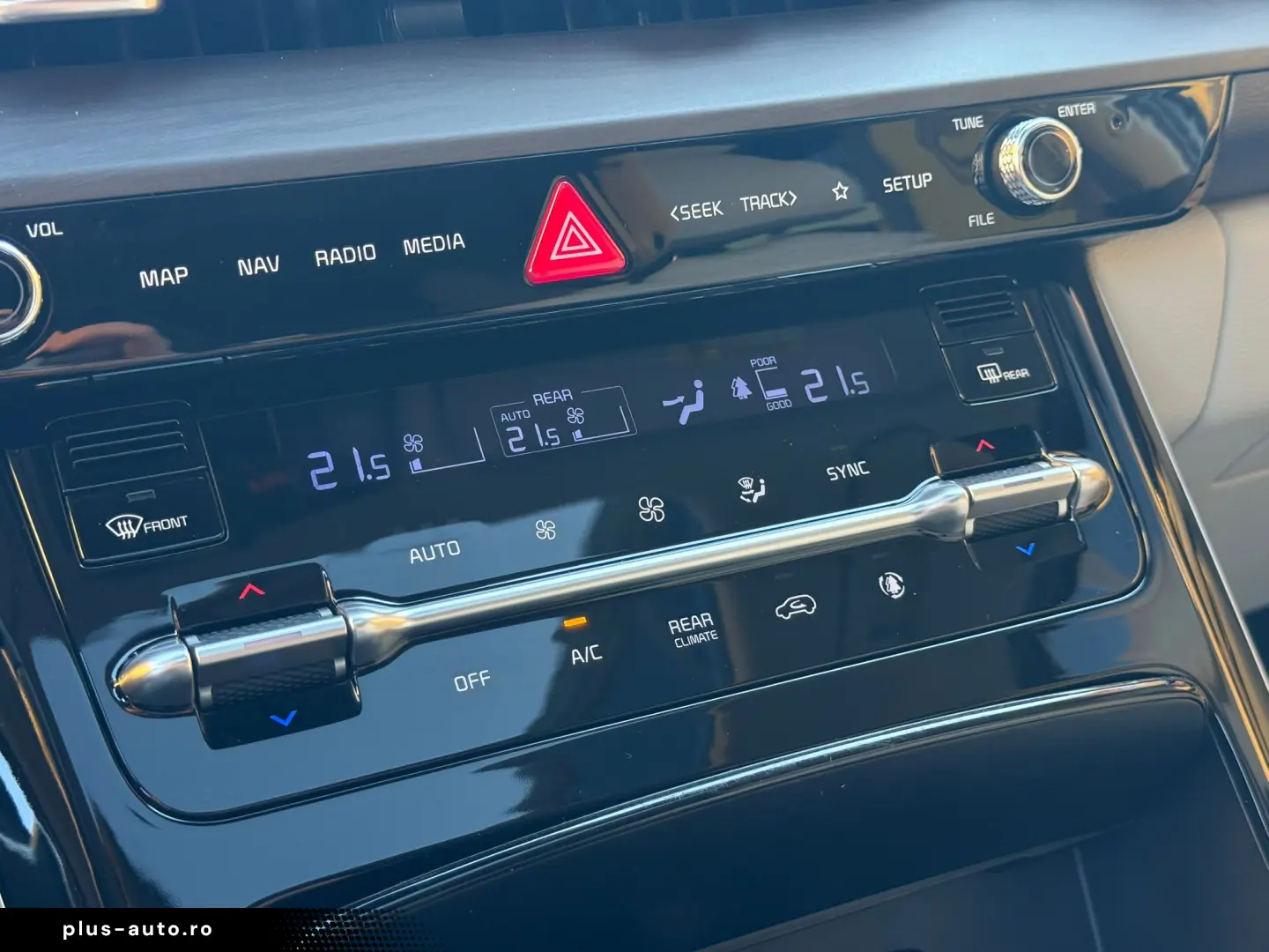Kia Carnival Signature LED 9 locuri Garantie 36 luni