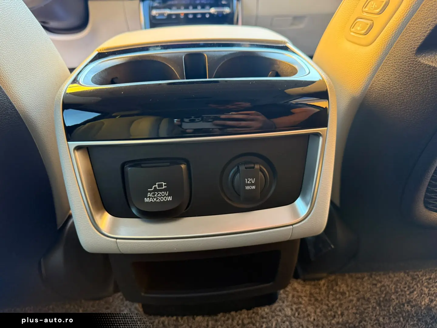 Kia Carnival Signature LED 9 locuri Garantie 36 luni