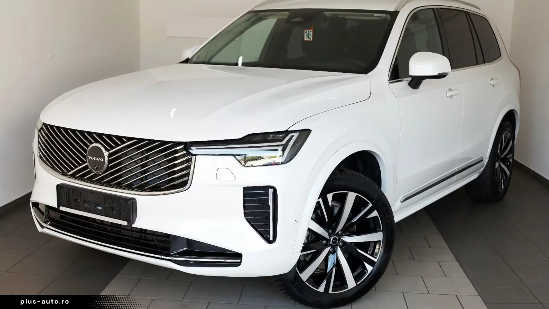 Volvo XC90 B5 AWD Facelift - 7 Locuri   Finanțare Leasing