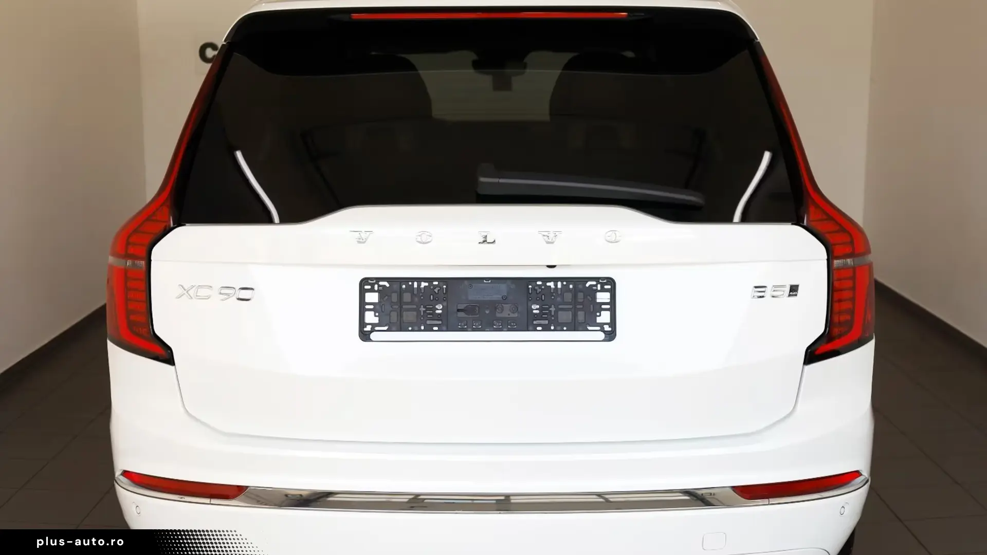 Volvo XC90 B5 AWD Facelift - 7 Locuri   Finanțare Leasing