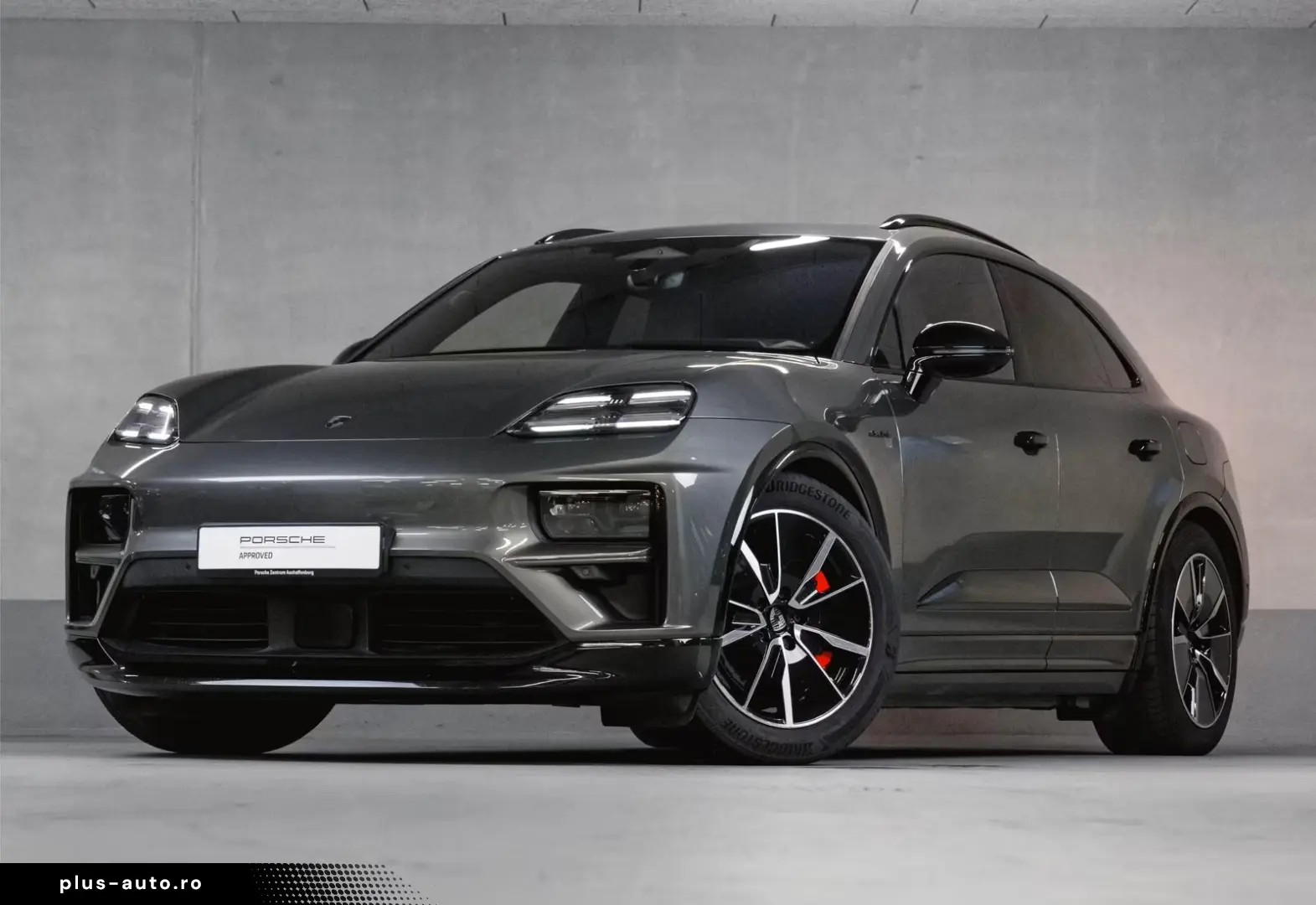PORSCHE Macan Turbo