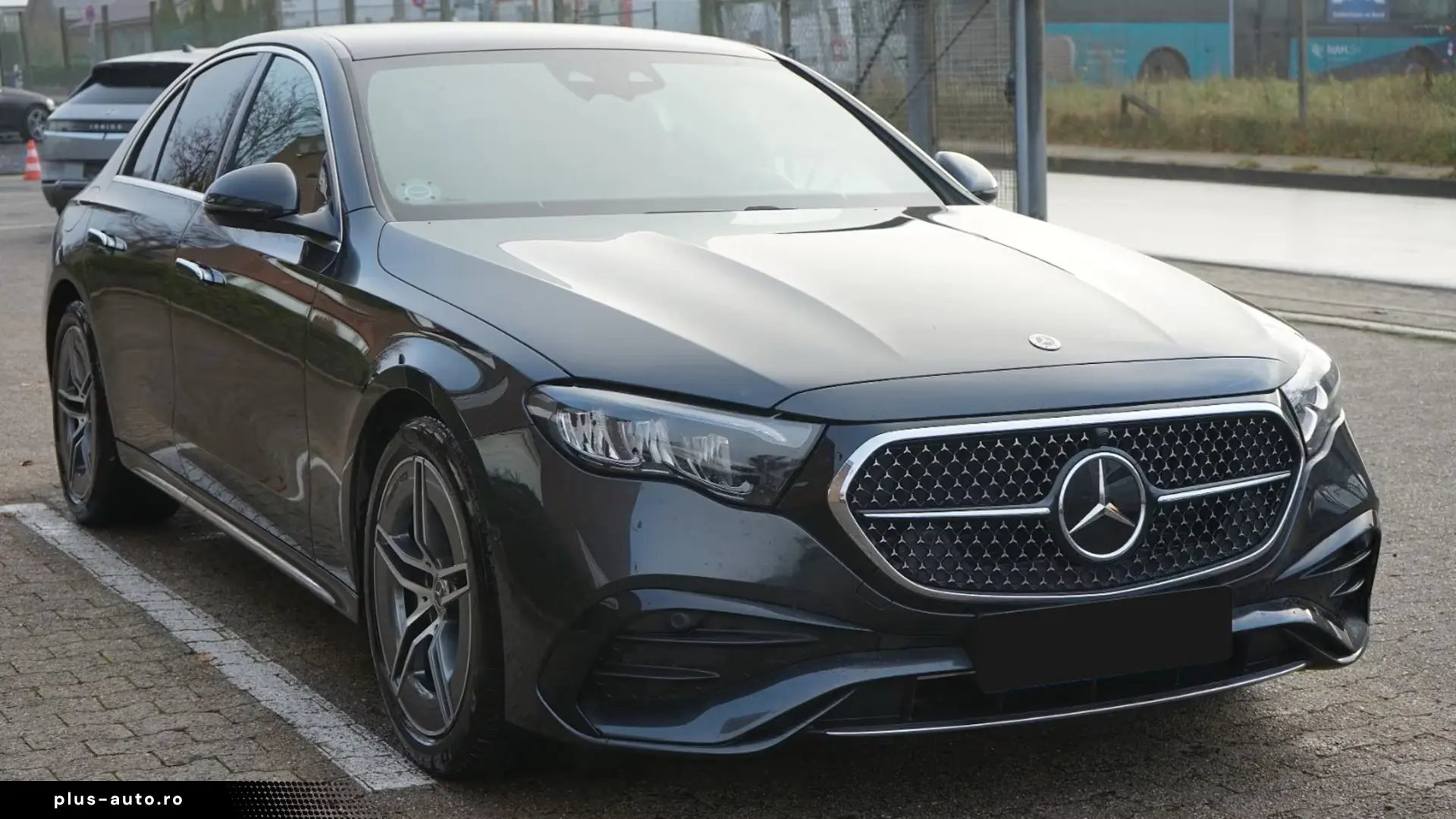 Mercedes-Benz E 220d AMG Line Advanced   Finanțare Leasing