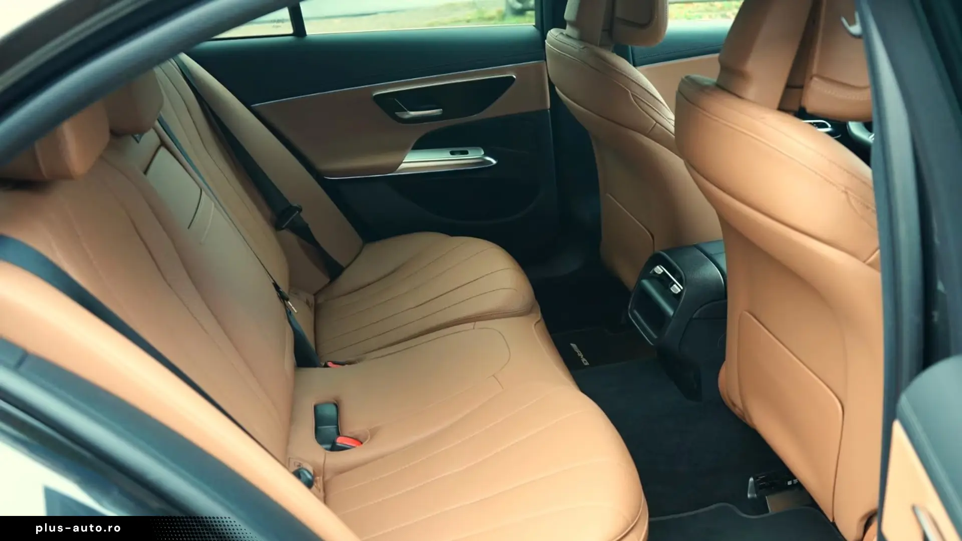 Mercedes-Benz E 220d AMG Line Advanced   Finanțare Leasing