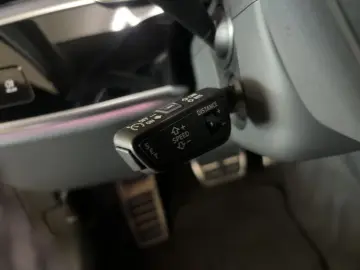 Audi S8 4.0 V8 TFSI quattro tiptronic MATRIX