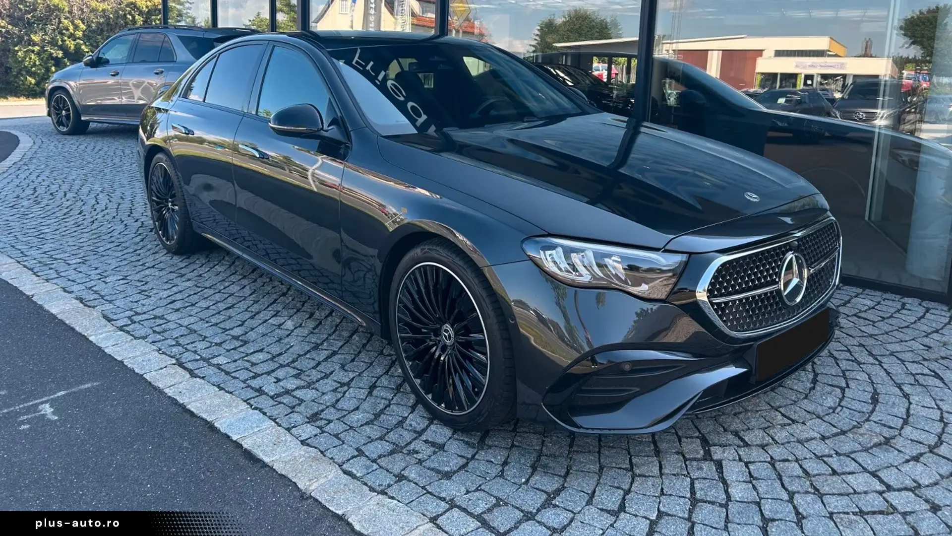 Mercedes-Benz E 220d AMG Line   Finanțare Leasing