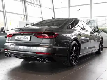 Audi S8 TFSI LM21 AHK ACC HD Matrix Pano B&O HUD
