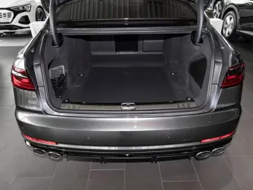 Audi S8 TFSI LM21 AHK ACC HD Matrix Pano B&O HUD