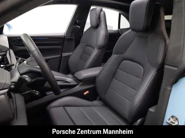 PORSCHE Macan Turbo