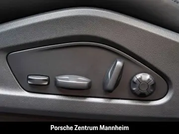 PORSCHE Macan Turbo