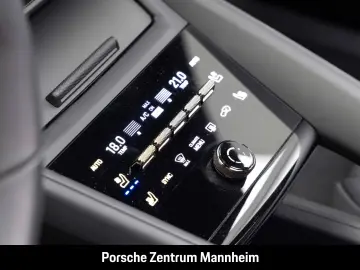 PORSCHE Macan Turbo