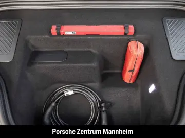 PORSCHE Macan Turbo