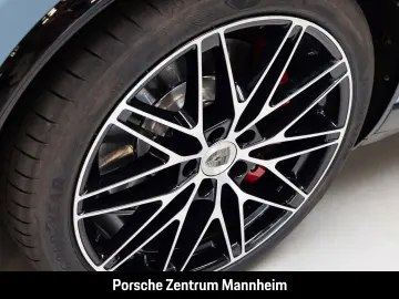 PORSCHE Macan Turbo