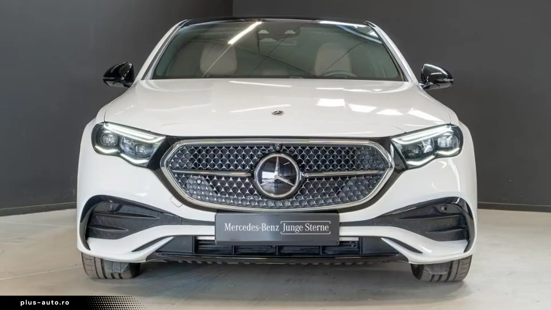 Mercedes-Benz E 220d AMG Night Screen   Finanțare Leasing