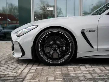 MERCEDES-BENZ AMG GT 63 S E PERFORMANCE   AMG Aerody…