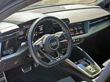 AUDI S3 Sportback TFSI q BLACK B&O MATRIX KAMERA ACC