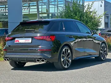 AUDI S3 Sportback TFSI q BLACK B&O MATRIX KAMERA ACC