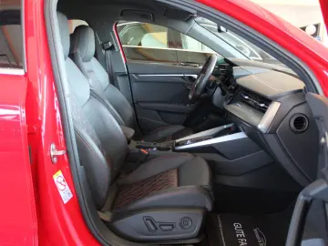 AUDI S3 Sportback 2.0 TFSI quattro NAVI LED VIRT 1.HA