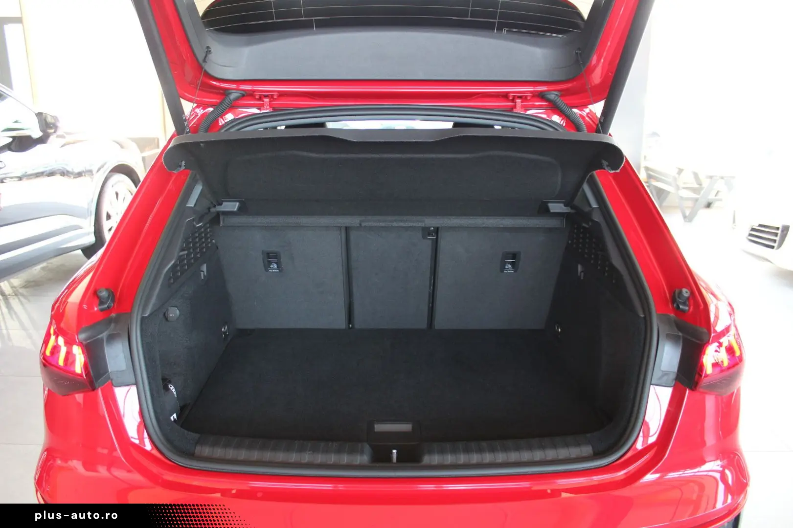 AUDI S3 Sportback 2.0 TFSI quattro NAVI LED VIRT 1.HA