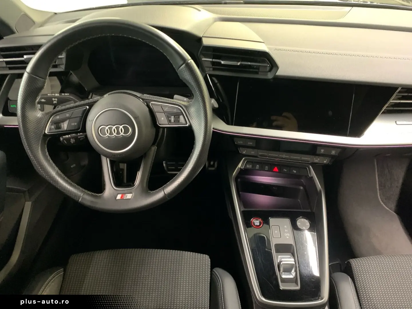 AUDI S3 Sportback TFSI quattro S tronic PANO NAVI BLA