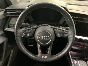 AUDI S3 Sportback TFSI quattro S tronic PANO NAVI BLA