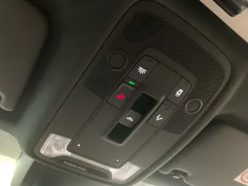 AUDI S3 Sportback TFSI quattro S tronic PANO NAVI BLA