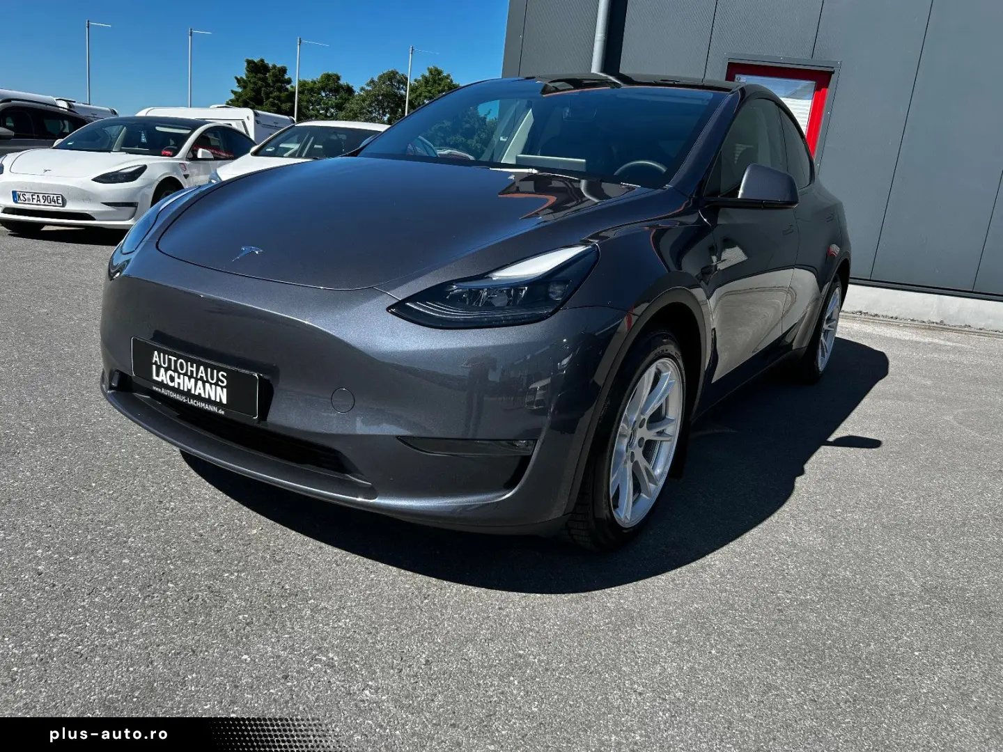 TESLA Model Y Long Range Dual AWD