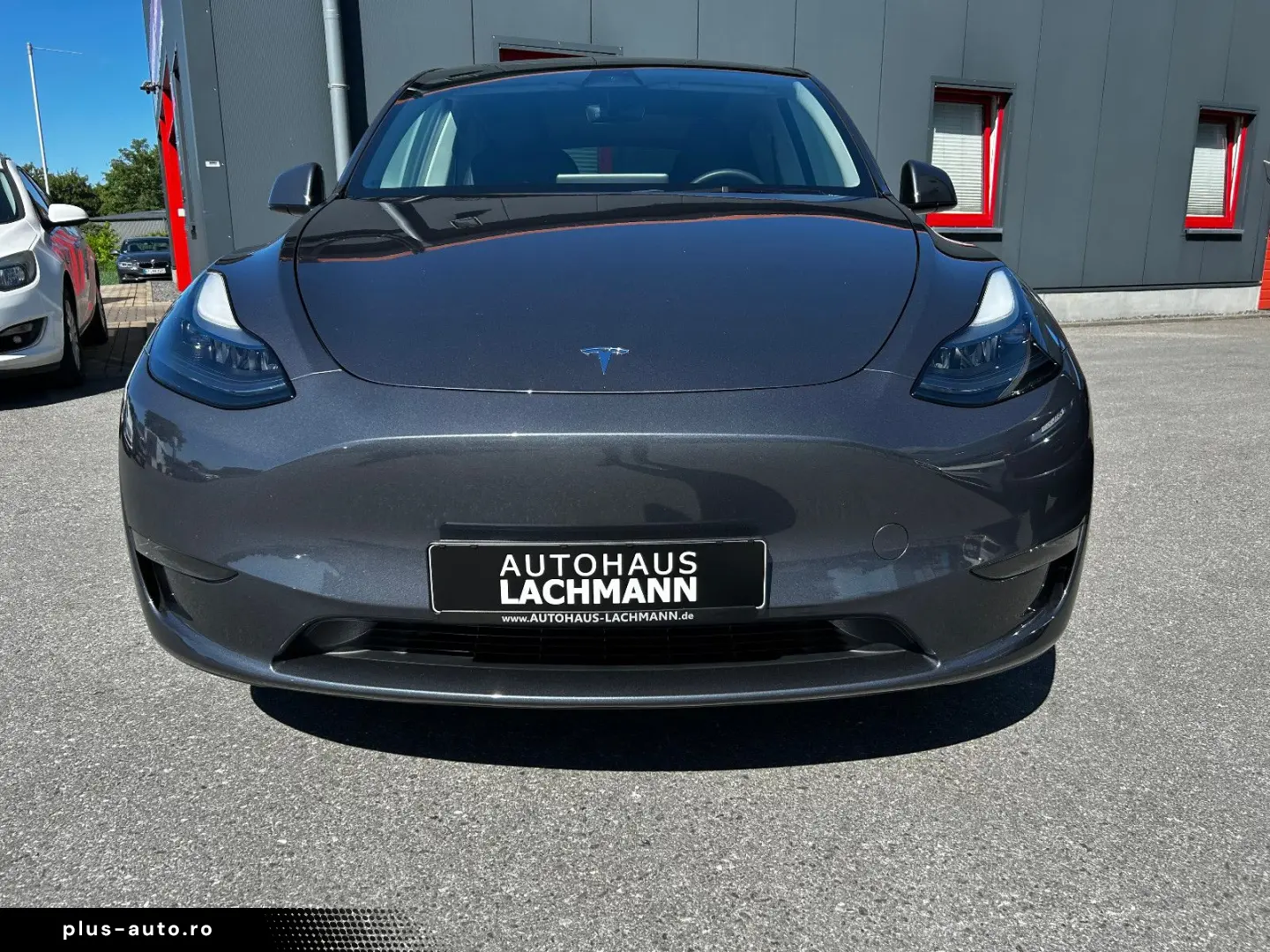 TESLA Model Y Long Range Dual AWD