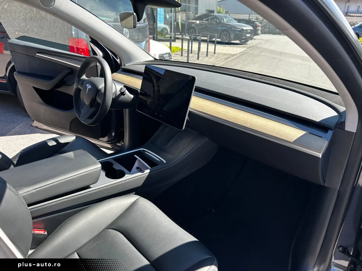 TESLA Model Y Long Range Dual AWD