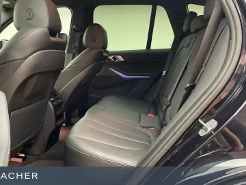 BMW X5 xDrive30d A M-Sport AHK Leder LCProf