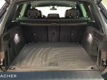 BMW X5 xDrive30d A M-Sport AHK Leder LCProf