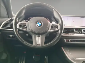 BMW X5 xDrive30d M Sport Standheizung AHK Kamera