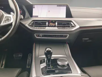 BMW X5 xDrive30d M Sport Standheizung AHK Kamera