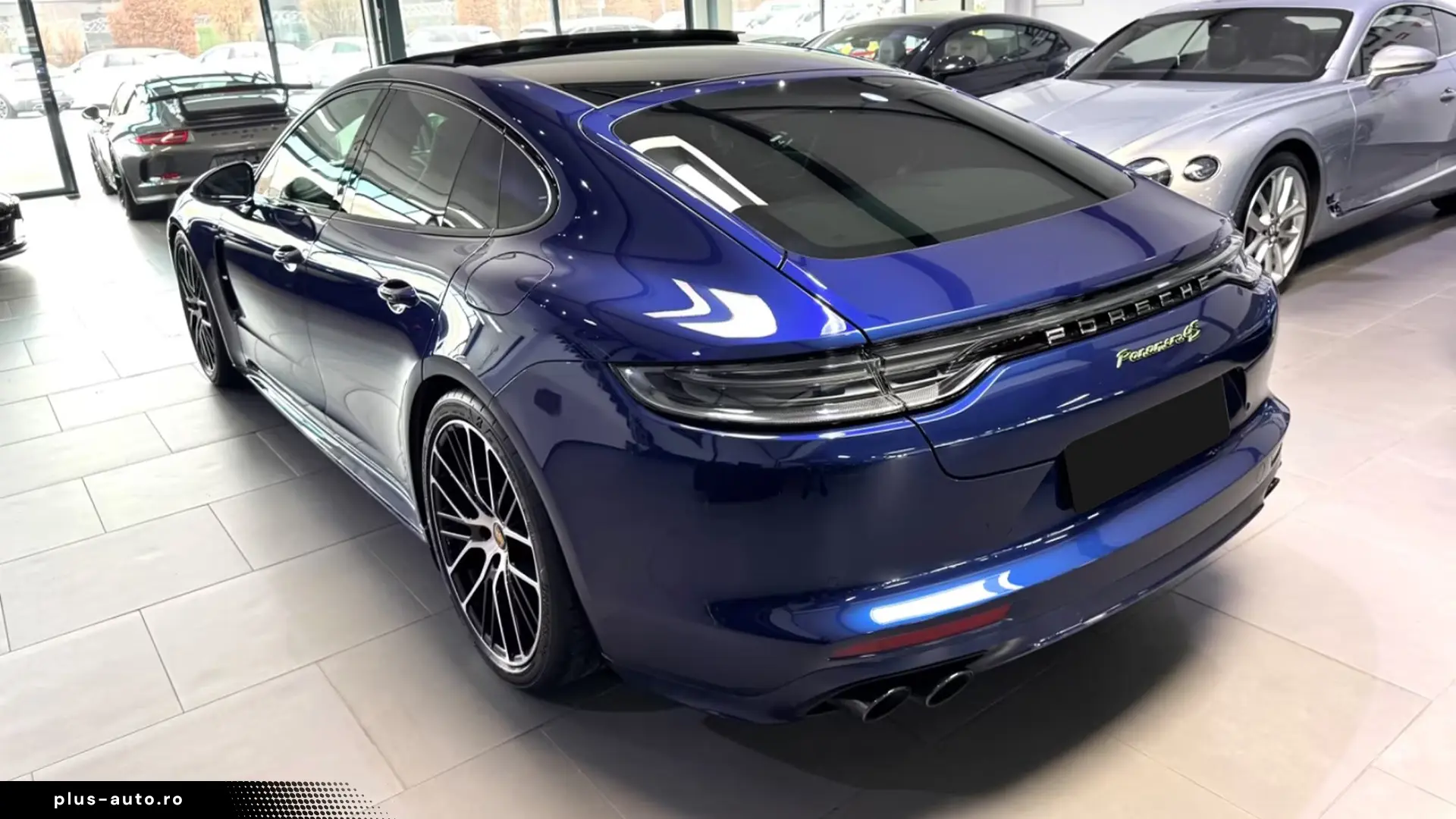 Porsche Panamera 4S E-HYBRID SportDesign   Finanțare Leasing