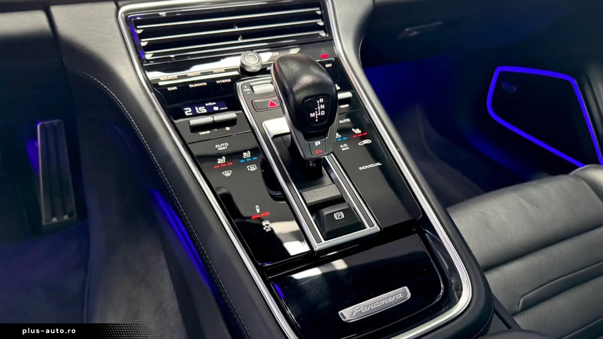 Porsche Panamera 4S E-HYBRID SportDesign   Finanțare Leasing