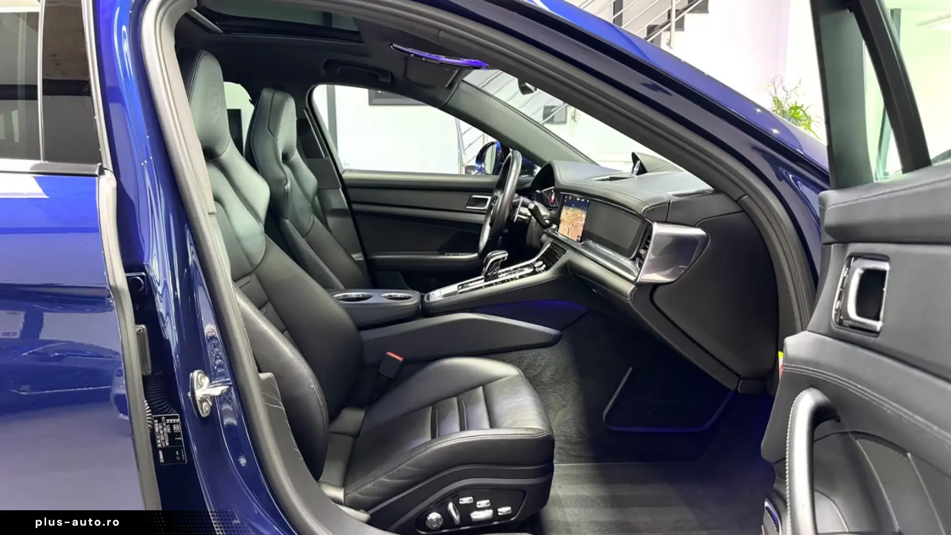 Porsche Panamera 4S E-HYBRID SportDesign   Finanțare Leasing