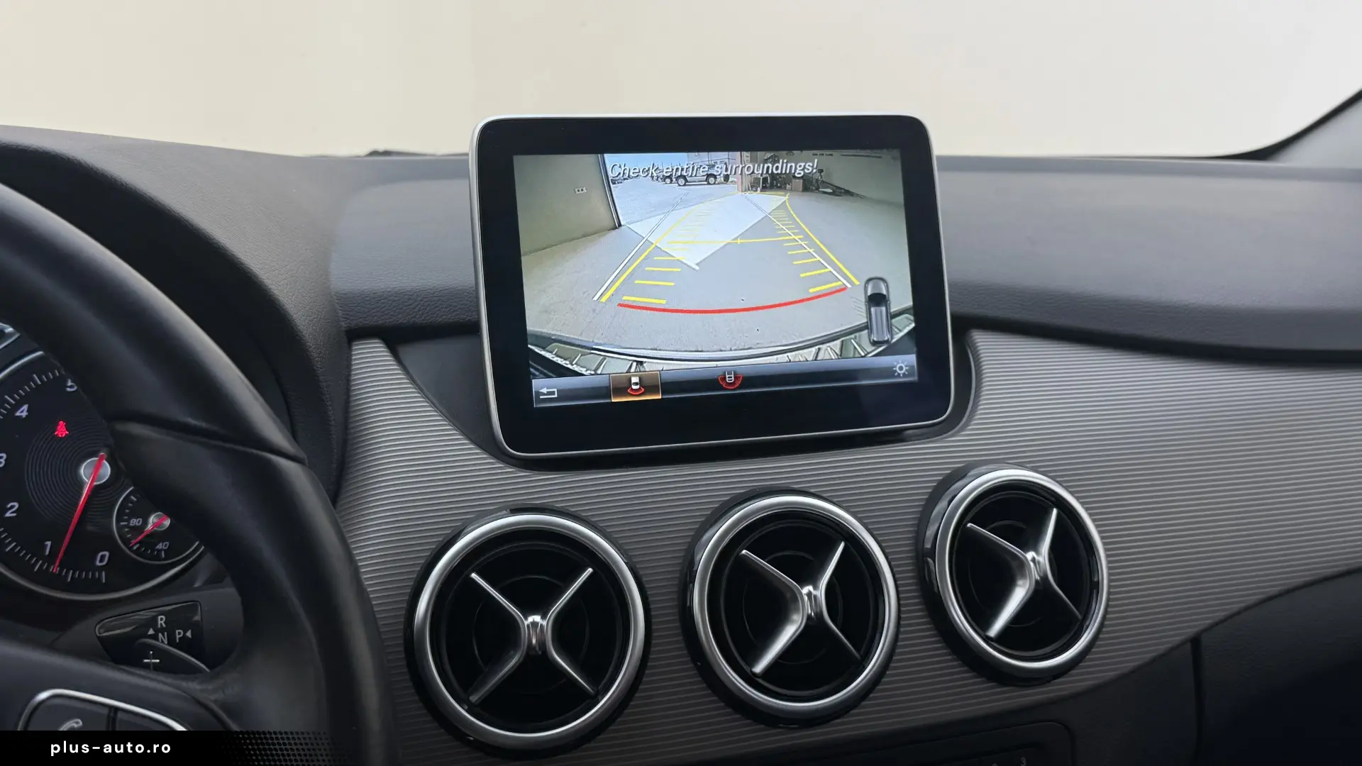 Mercedes-Benz   B-Classe   1.6 Benzina   122CP   An 2015 11