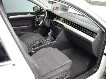 VW Passat Variant 2.0TDI DSG