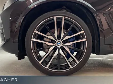 BMW X5 xDrive30d A M-Sport AHK Pano Standhzg HUD